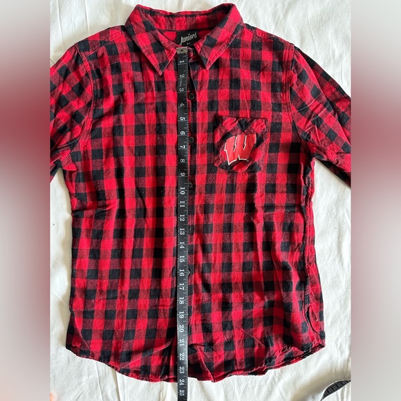 UW Badgers Flannel - Picture 8 of 12